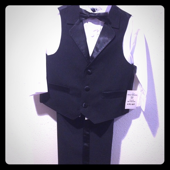 Class Club Other - Adorable 4 piece Toddler Tuxedo, 2/2T